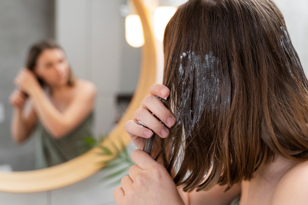4 Most Effective Hair Mask for Deep Conditioning at&nbsp;Home